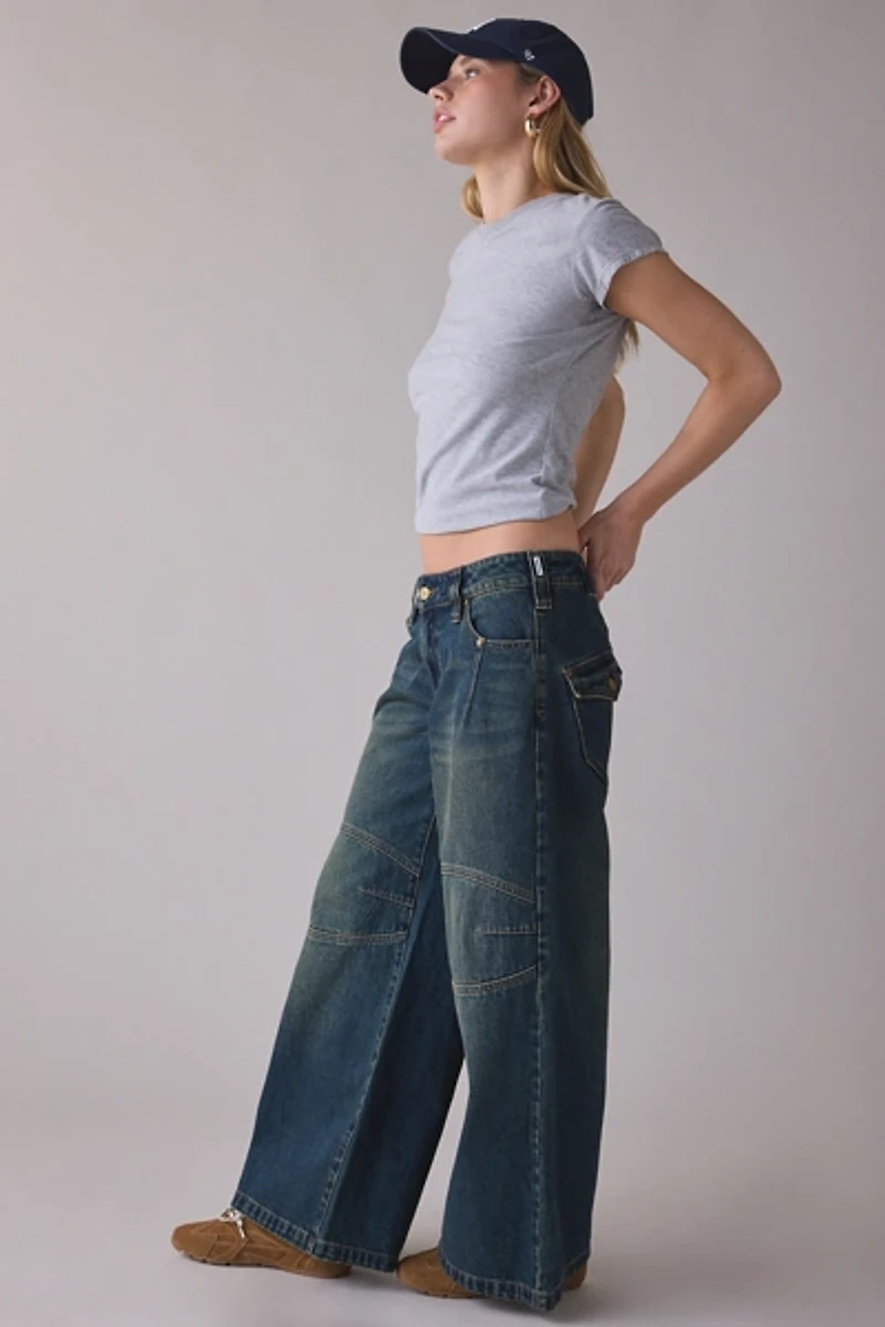 Abrand 00 Riley Engineered Super Low Mega Baggy Jean