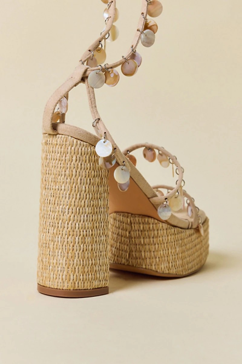 Azalea Wang Zazzie Shell Platform Sandals