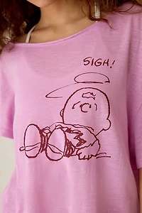 Peanuts UO Exclusive Courtney Graphic Off-The-Shoulder Oversized Tee