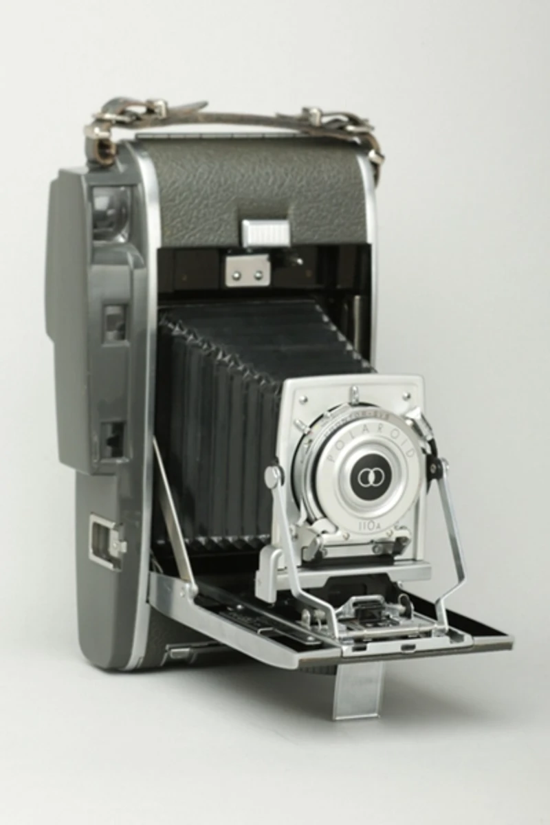 Acme Camera Co. Vintage Polaroid Pathfinder 110A Land Camera