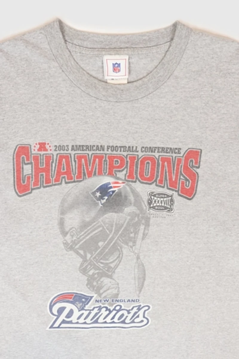 Vintage New England Patriots Super Bowl XXXVIII Tee