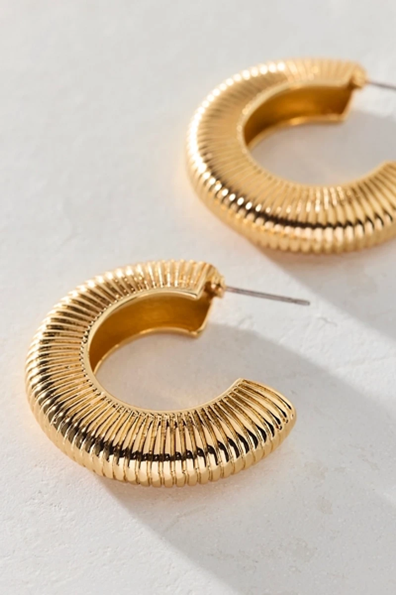Uptown Ribbed Chunky Hoop Earring