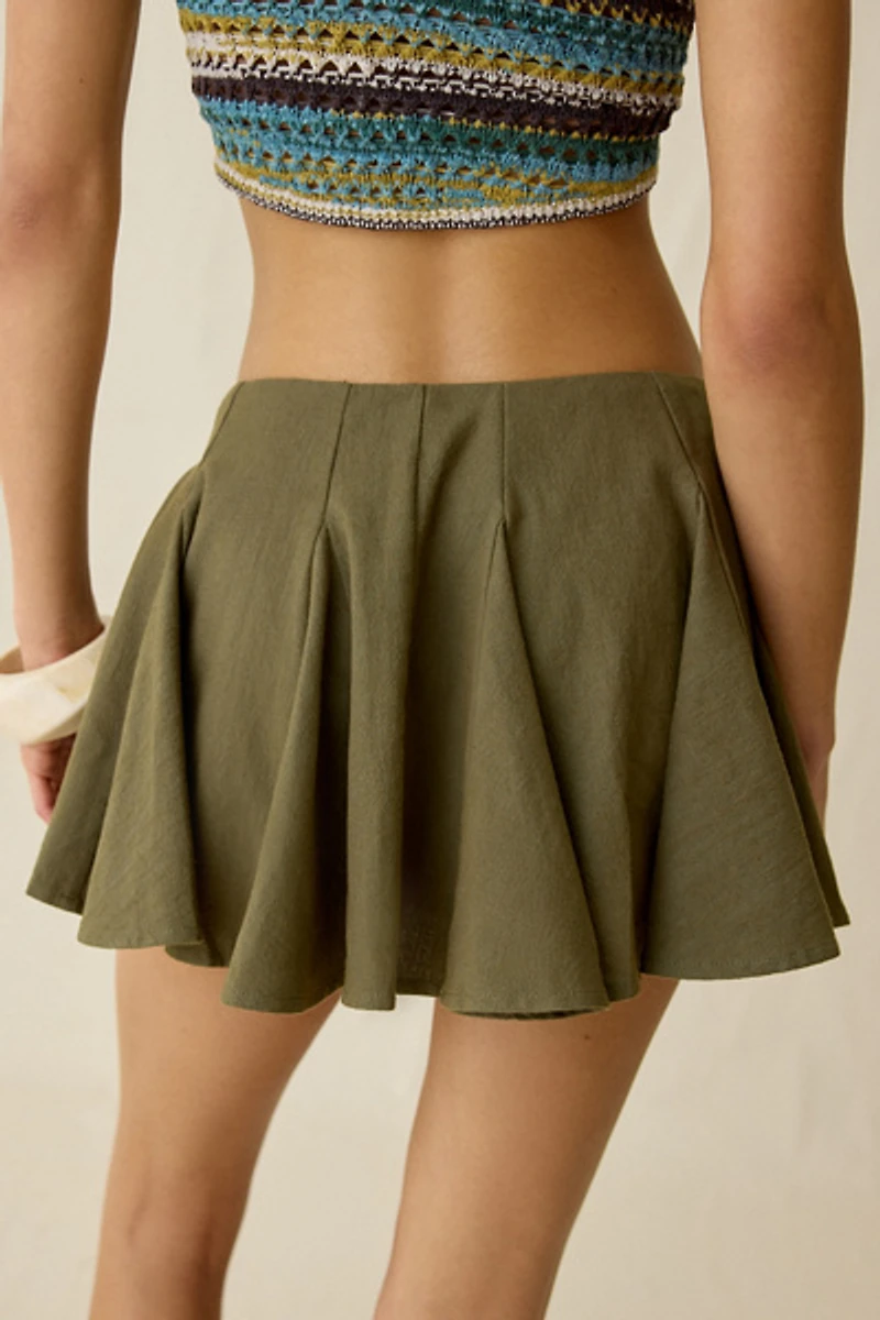 Kimchi Blue Nessa Textured Cotton Godet Mini Skort