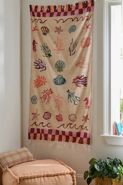 Seashell Icon Printed Tapestry