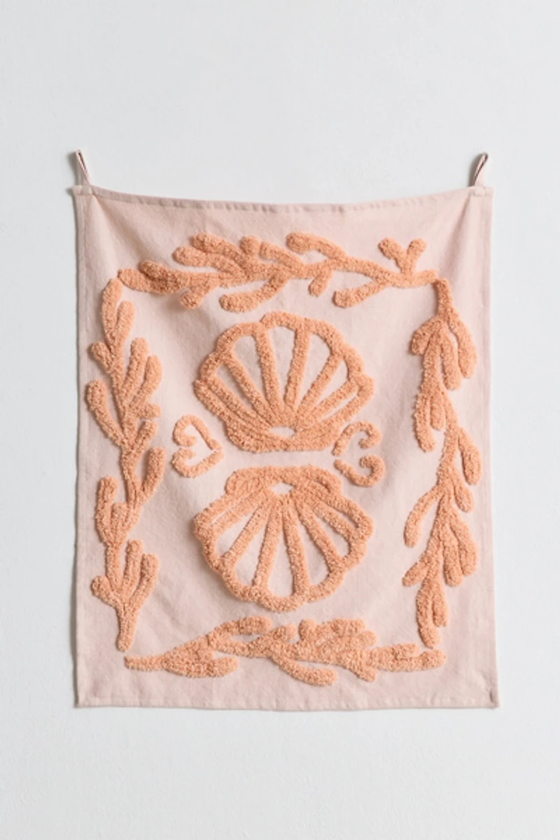 Seashell Icon Tufted Flag Tapestry
