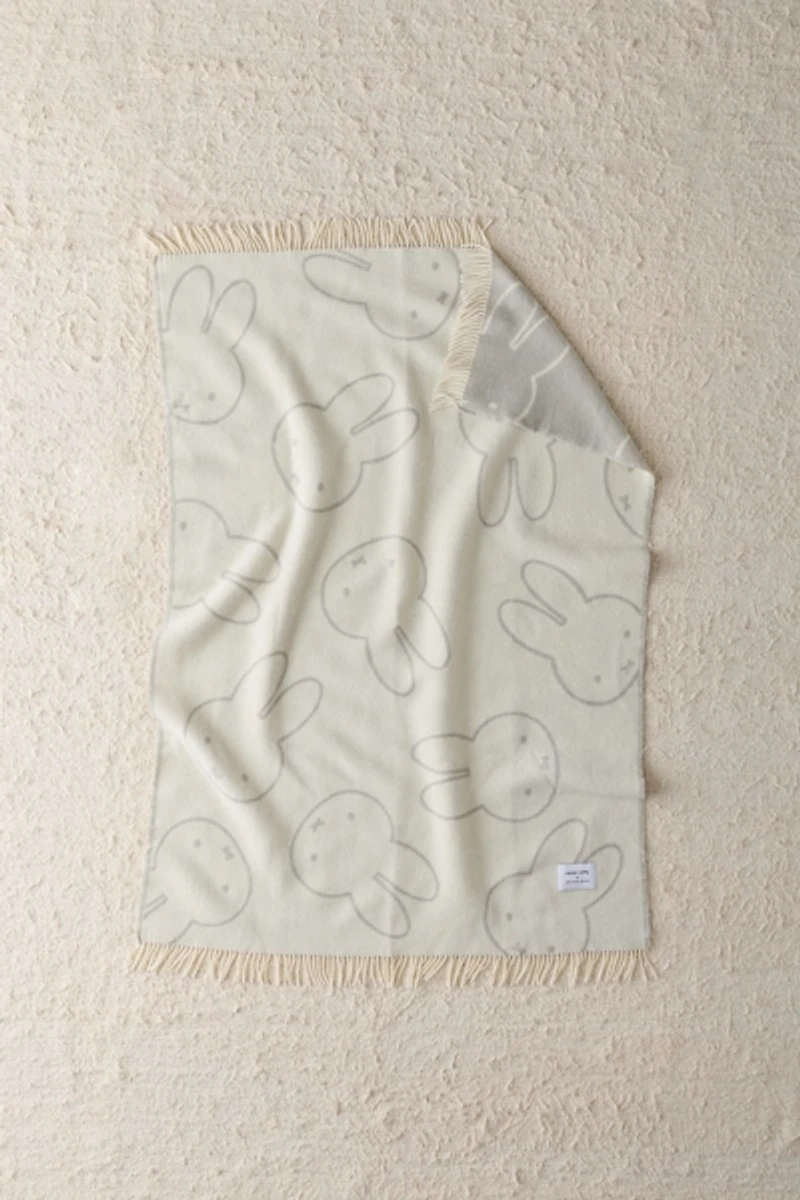 Maison Deux X Miffy Head Wool Fleece Throw Blanket