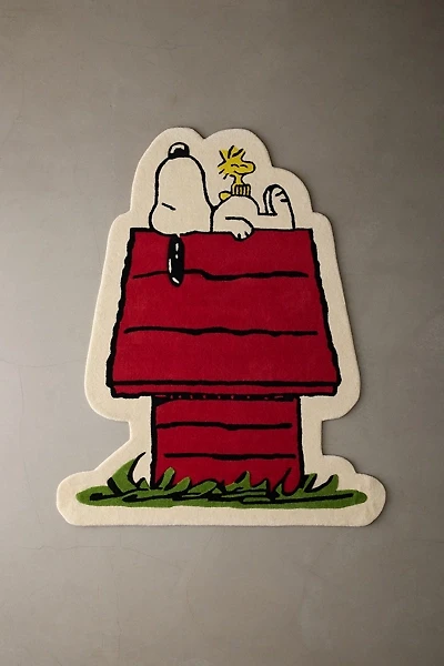 Maison Deux X Peanuts Snoopy Doghouse Wool Tufted Rug