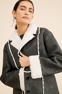 Lisa Says Gah Nadia Sherpa Jacket