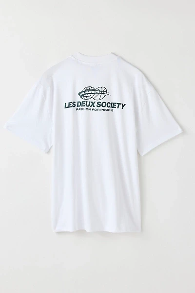Les Deux Exhibition Graphic Tee
