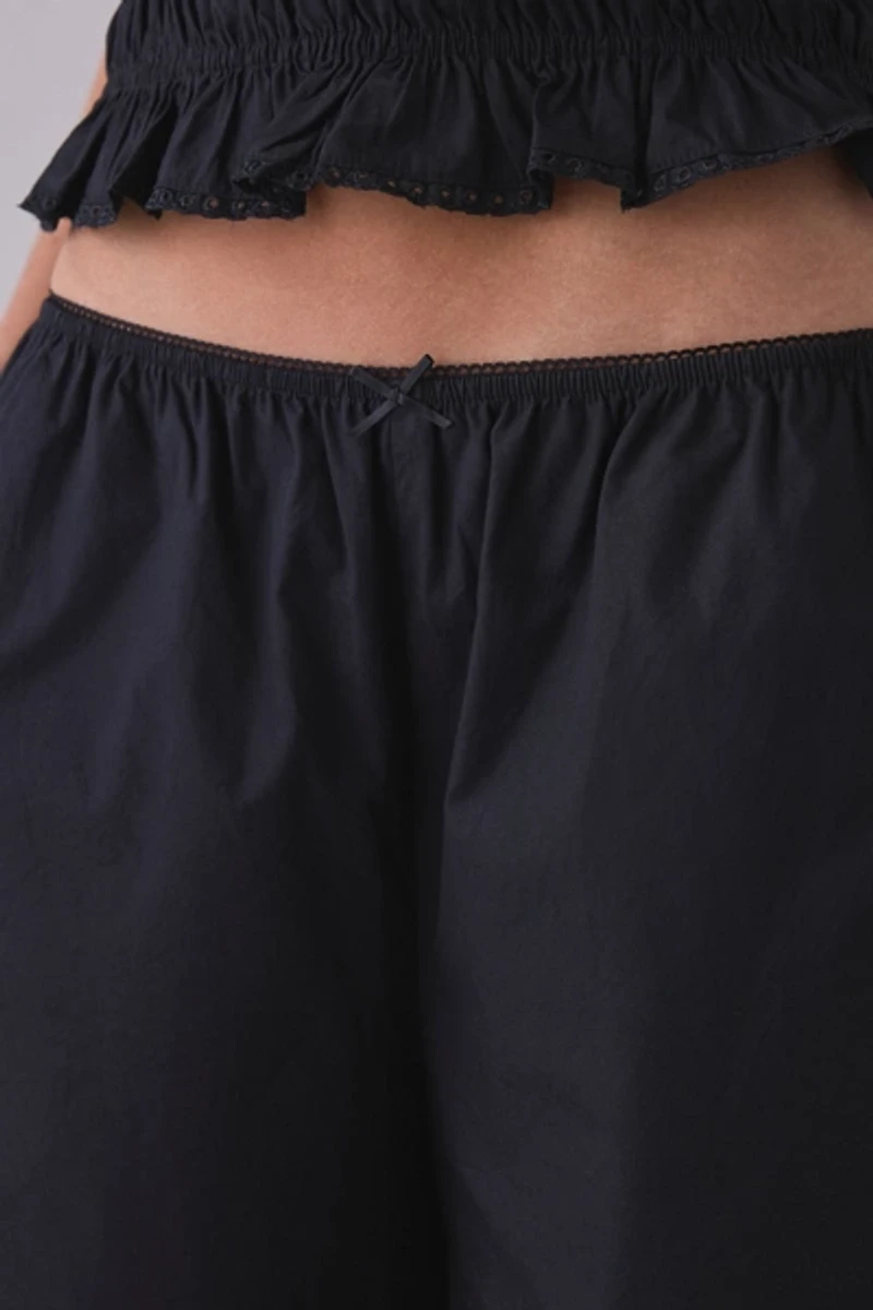NIA Viento Ruffle Wide Leg Cropped Pants