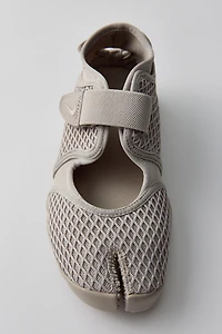 Nike UO Exclusive Women's Air Rift Sneaker