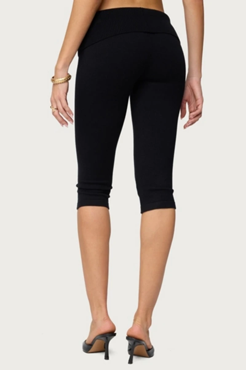 Edikted Skyla Knit Capri Pants