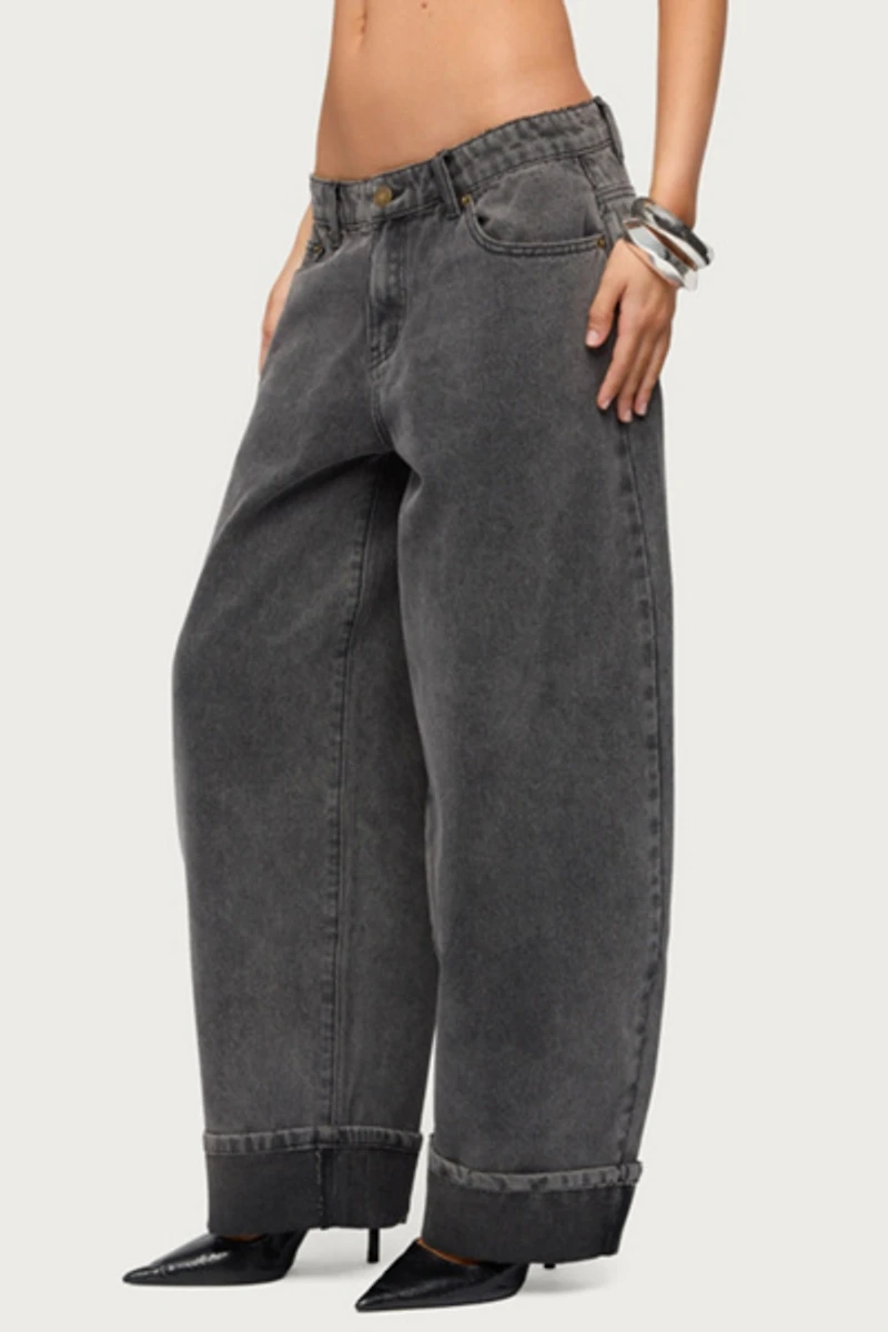 Edikted Petite Kella Low Rise Baggy Jean