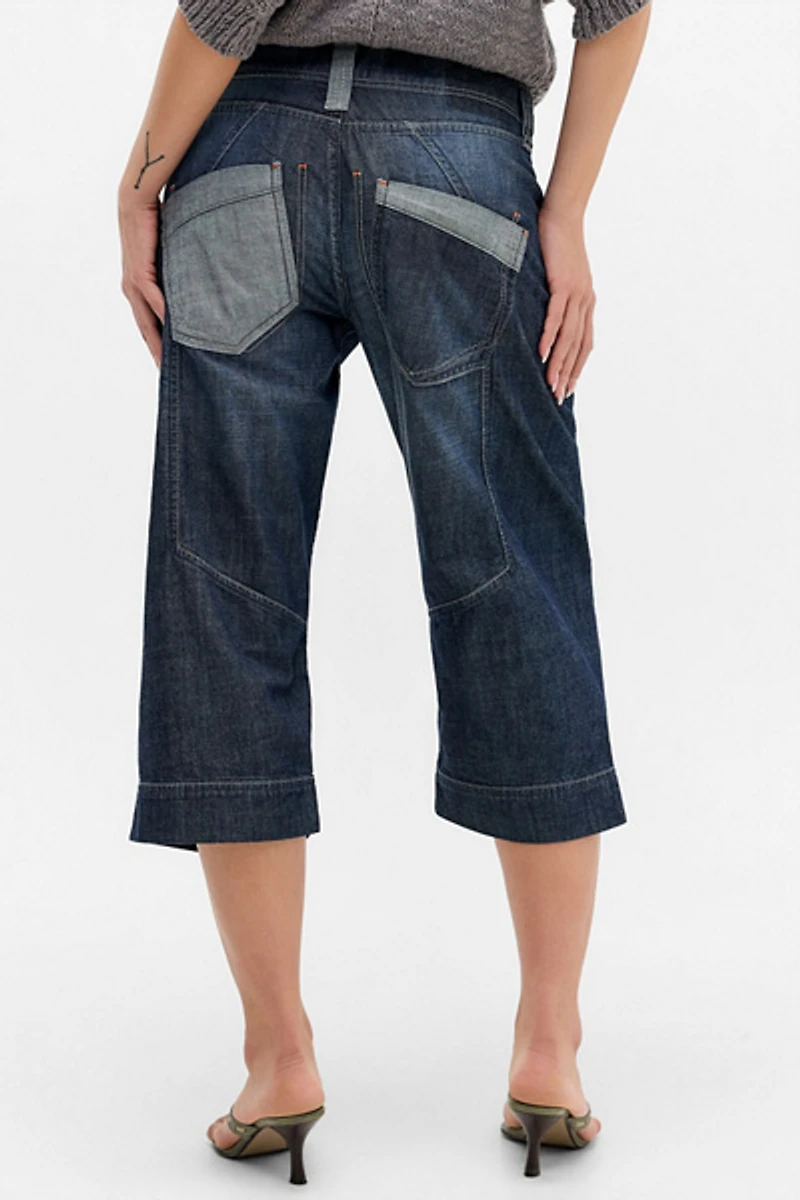 BDG Cyris Low-Rise Relaxed Straight Capri Jeans