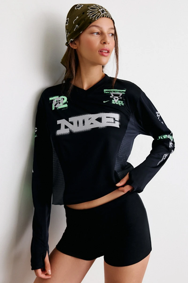 Nike Swift Jersey Graphic Long Sleeve V-Neck Running Top