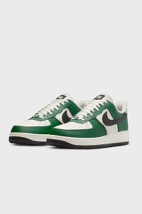 Nike Men's Air Force 1 '07 LV8 Sneakers