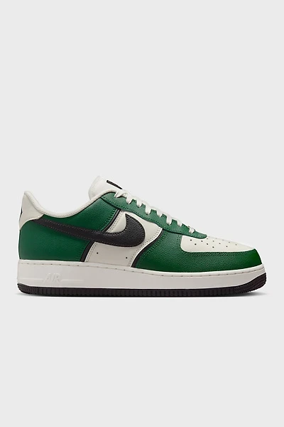 Nike Men's Air Force 1 '07 LV8 Sneakers