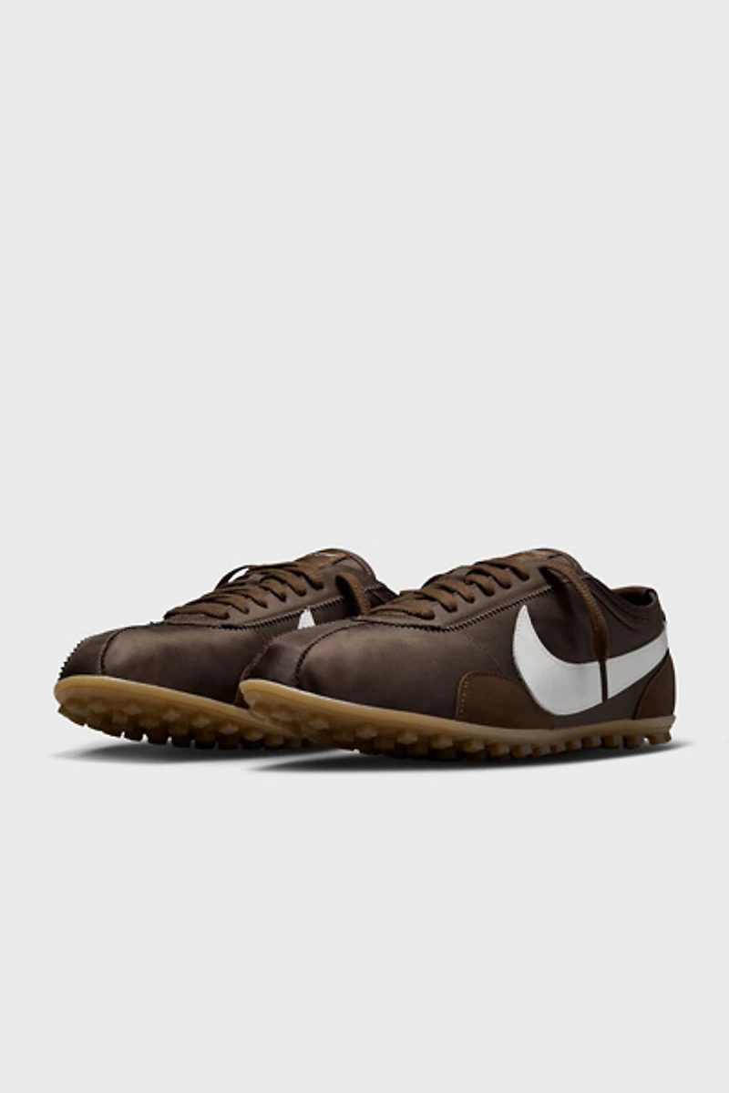 Nike Men's Moon Shoe OG Sneakers