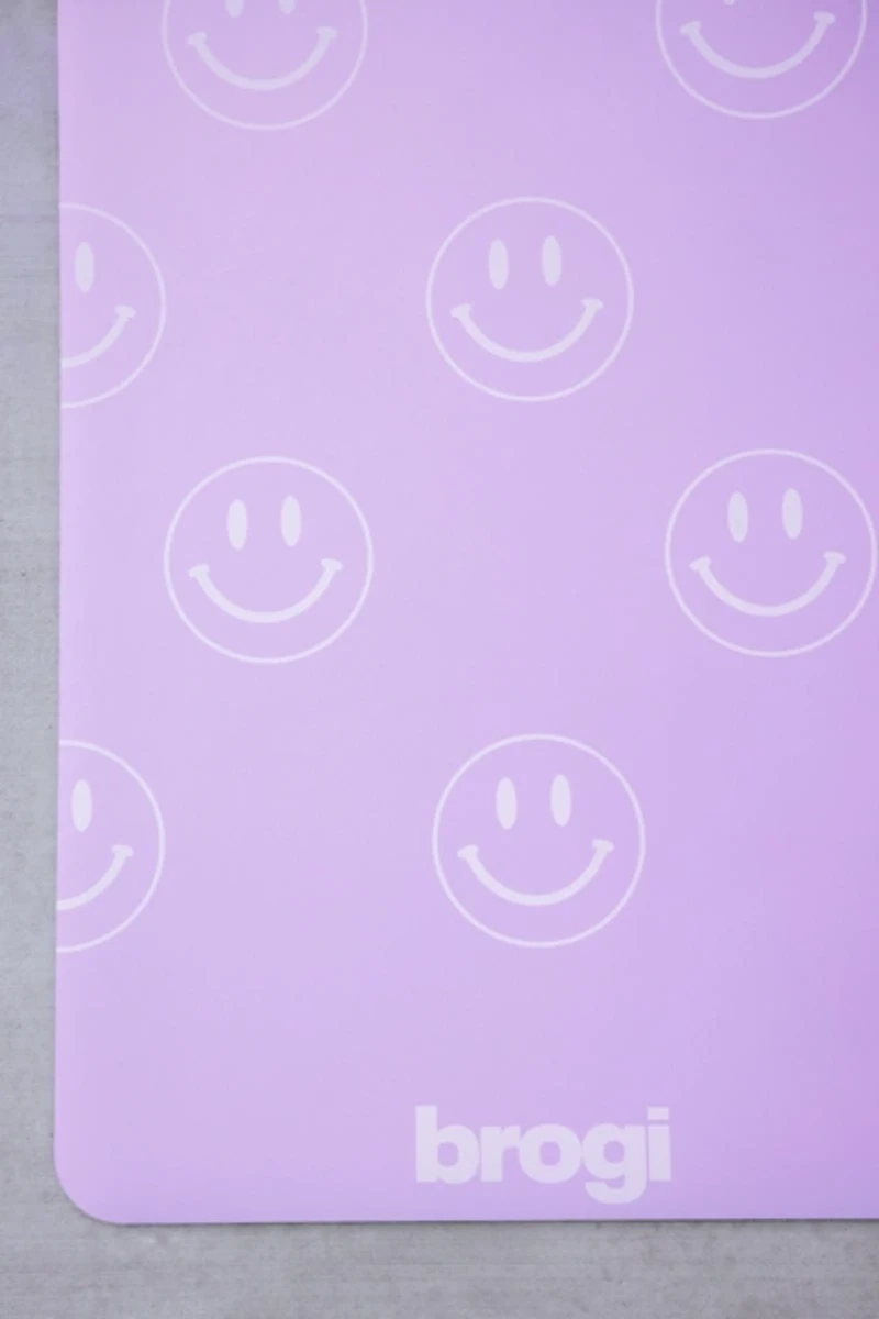 Brogi Yoga Happy Face Rubber Yoga Mat