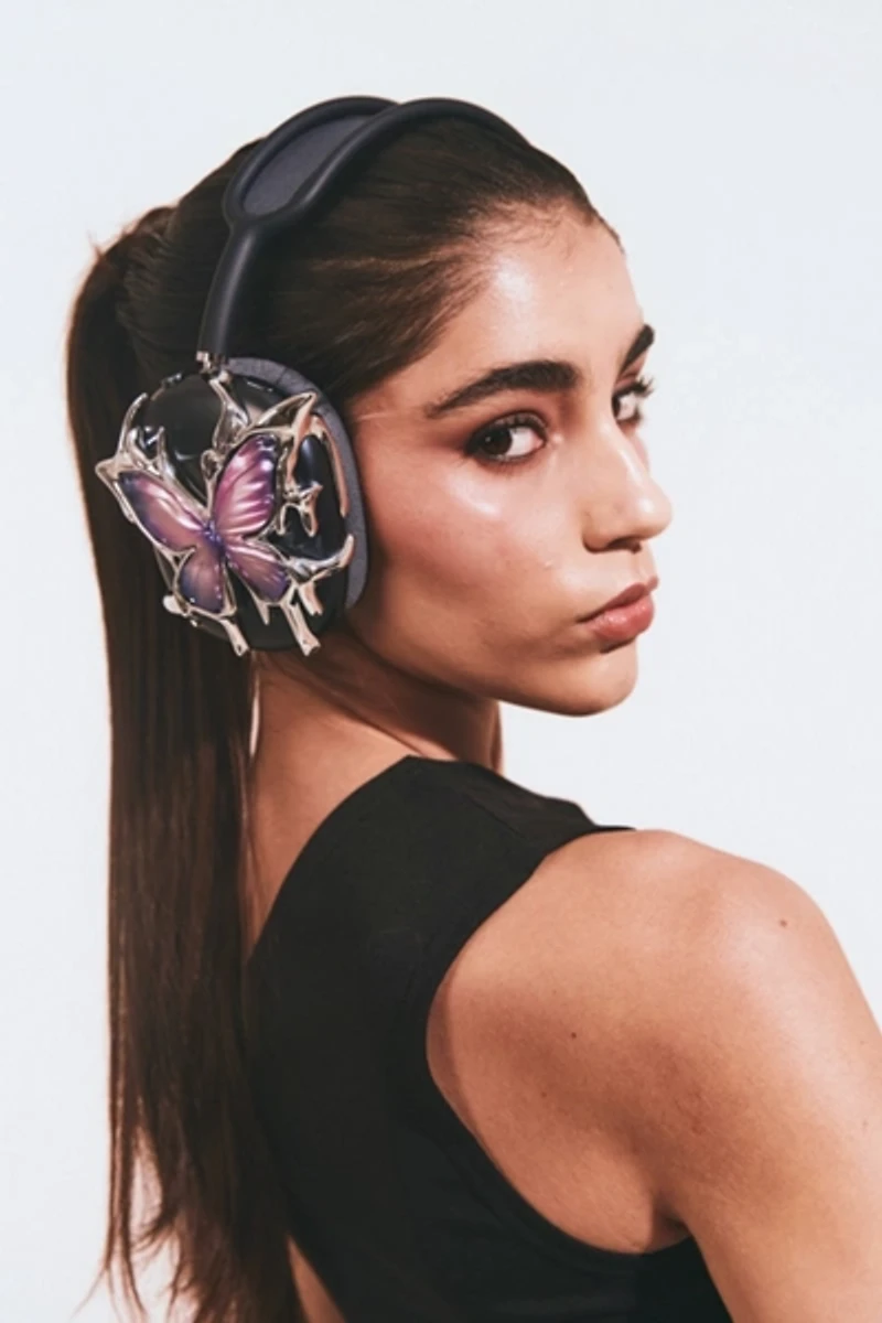 Cordée Cases Butterfly Chrome AirPod Max Case