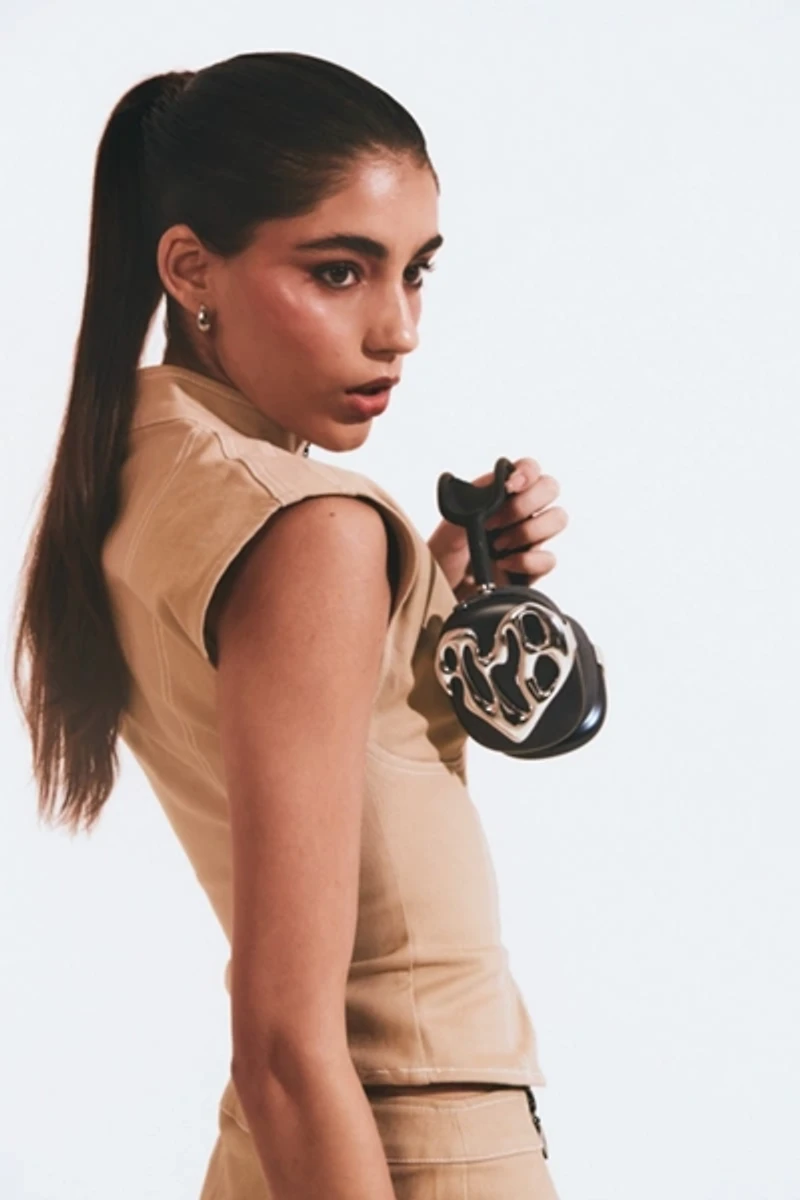 Cordée Cases Nebula Chrome AirPod Max Case