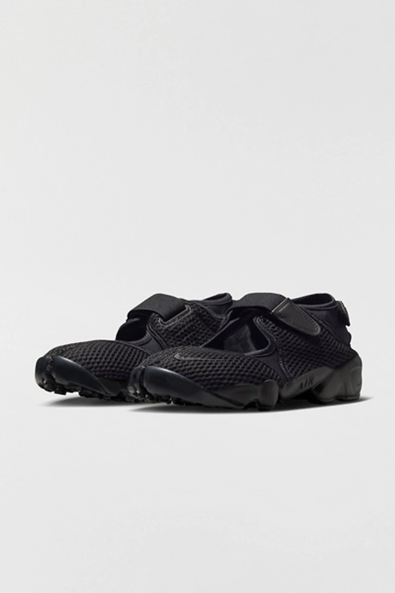 Nike Women's Air Rift Mesh Sneakers
