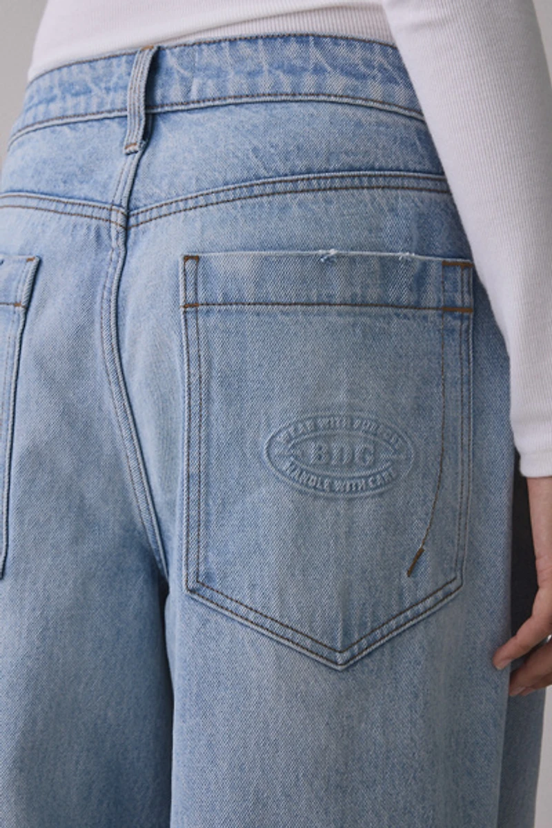 BDG Jaya Destructed Baggy Boyfriend Jeans