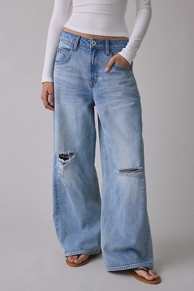 BDG Jaya Destructed Baggy Boyfriend Jeans
