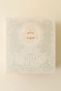 POP MART Mega SKULLPANDA 400% White Moon Figure