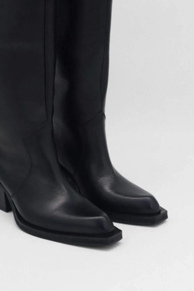 Stivali Runaway Knee-High Tall Boots