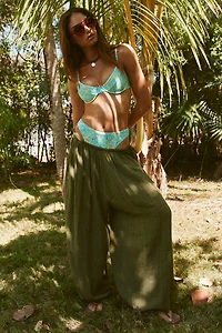 Dippin Daisys West Coast Blue Hibiscus Underwire Bikini Top