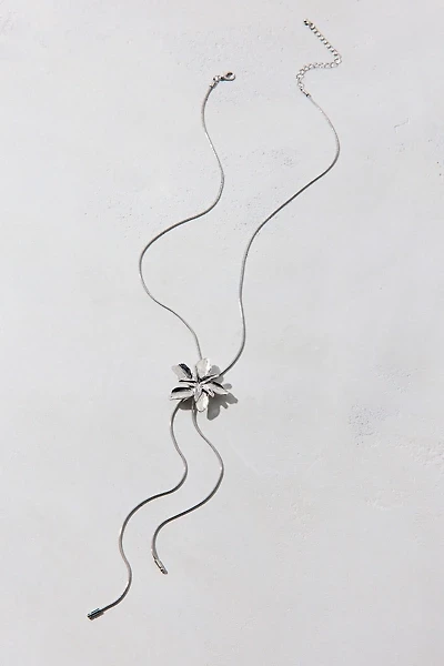 Bloom Flower Chain Bolo Necklace