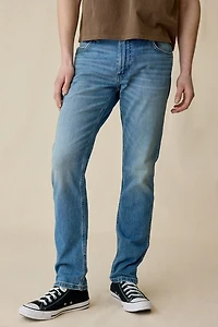 Wrangler Greensboro Straight Fit Jean