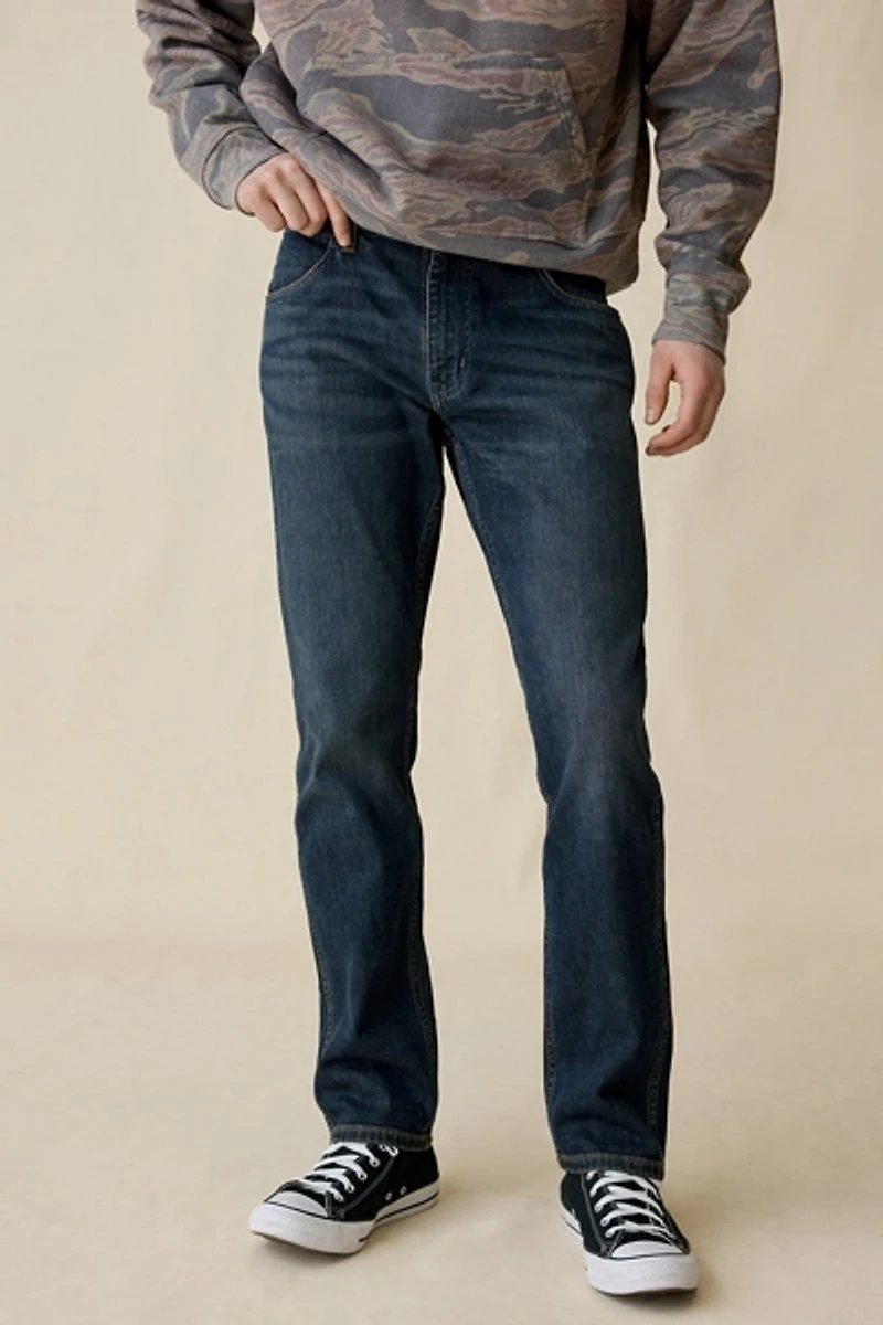 Wrangler Greensboro Straight Fit Jean