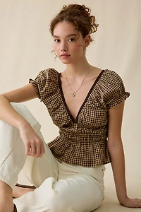 Kimchi Blue Jane Ruched Lace Trim Short Sleeve Blouse
