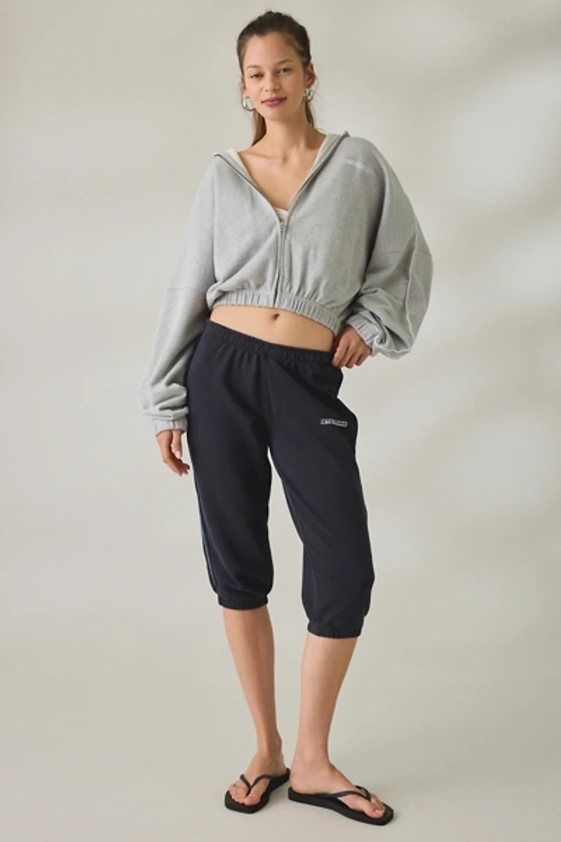 iets frans… Shrunken Capri Sweatpants