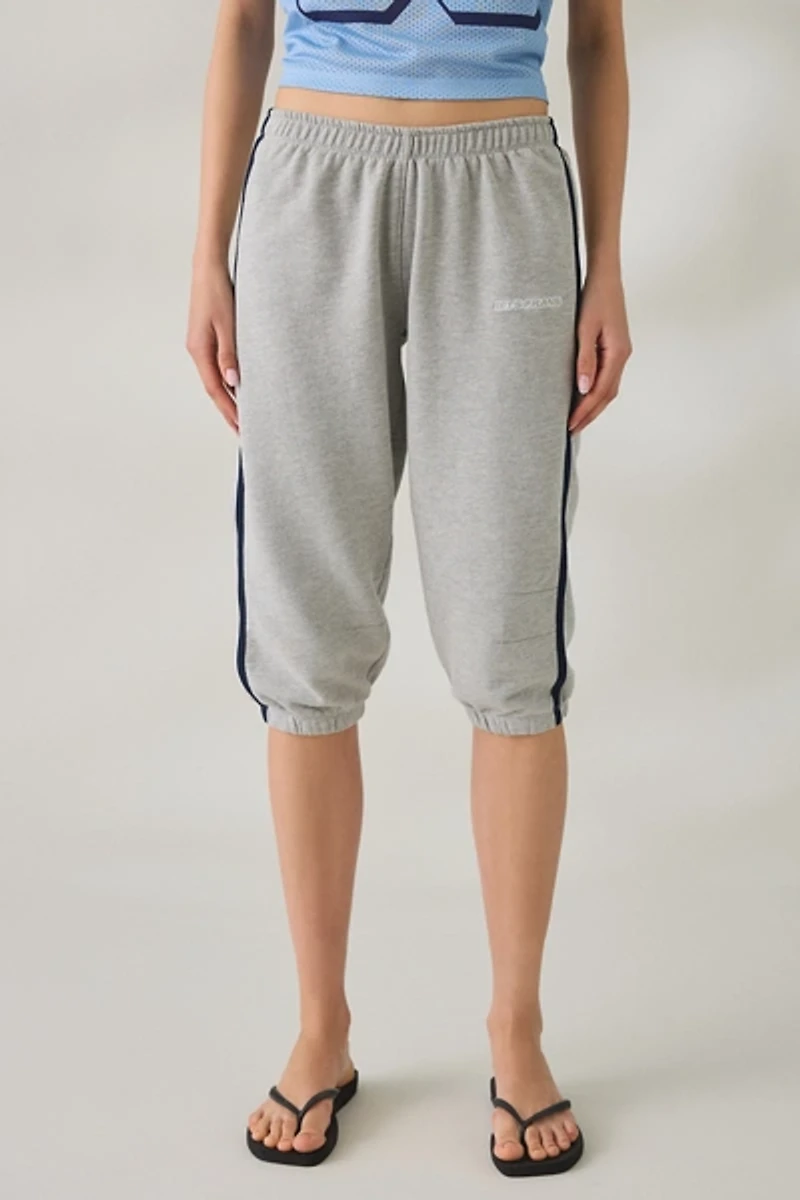 iets frans… Shrunken Capri Sweatpants