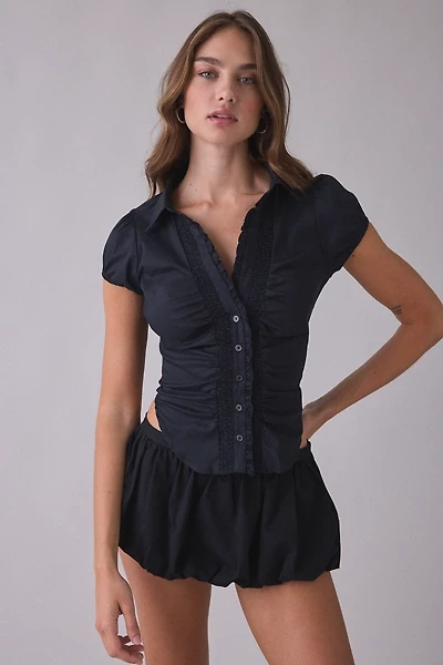 UO Bryn Ruffle Puff Sleeve Button-Down Shirt