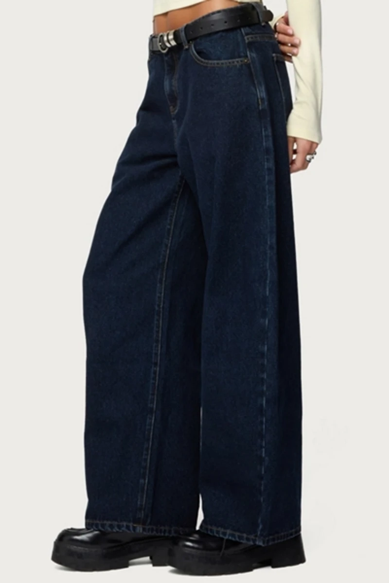 Edikted Jillian Low Rise Oversized Barrel Jeans