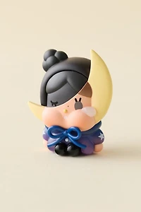 POP MART CRYBABY Crying To The Moon Sitting Series Series Blind Box Figure