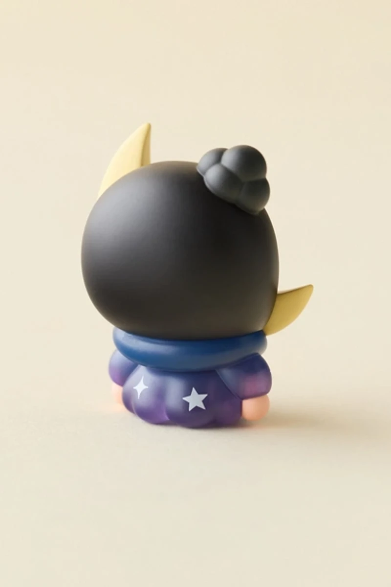 POP MART CRYBABY Crying To The Moon Sitting Series Series Blind Box Figure