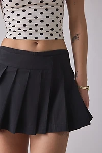 UO Pretty Pleats Wrap V-Waist Mini Skort