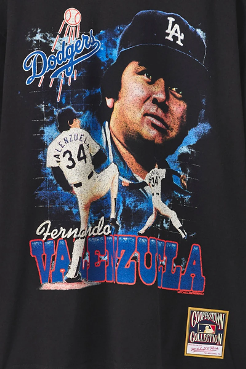 Mitchell & Ness MLB Legends Los Angeles Dodgers Fernando Valenzuela Graphic Tee