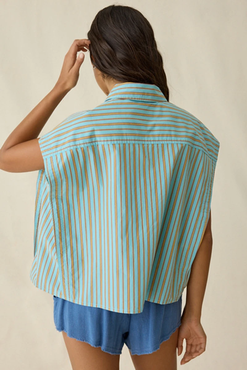 BDG Mind Over Muscle Sleeveless Oversized Button-Down Shirt