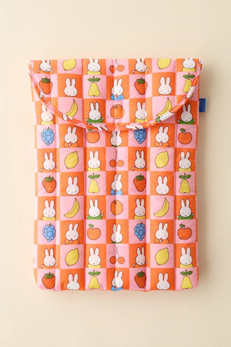 BAGGU & Miffy UO Exclusive Puffy 16” Recycled Laptop Sleeve