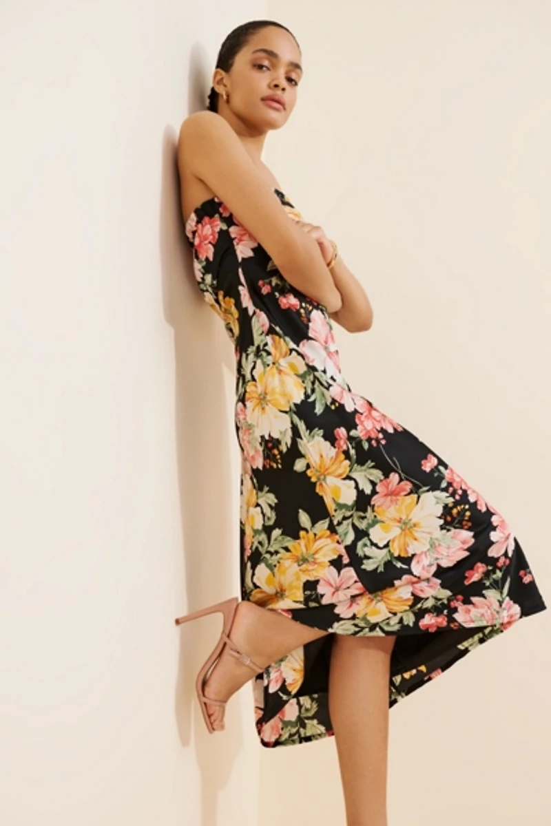 Lulu's Aire Strapless Midi Dress