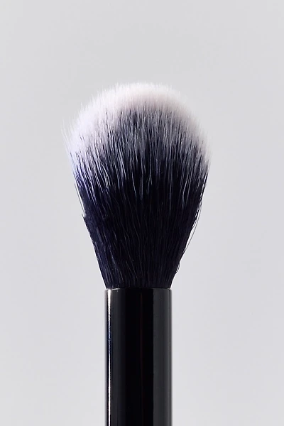 e.l.f. Cosmetics High Points Highlighter Brush