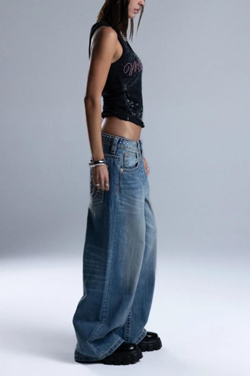 Miss Me Lillian Graphic Tank