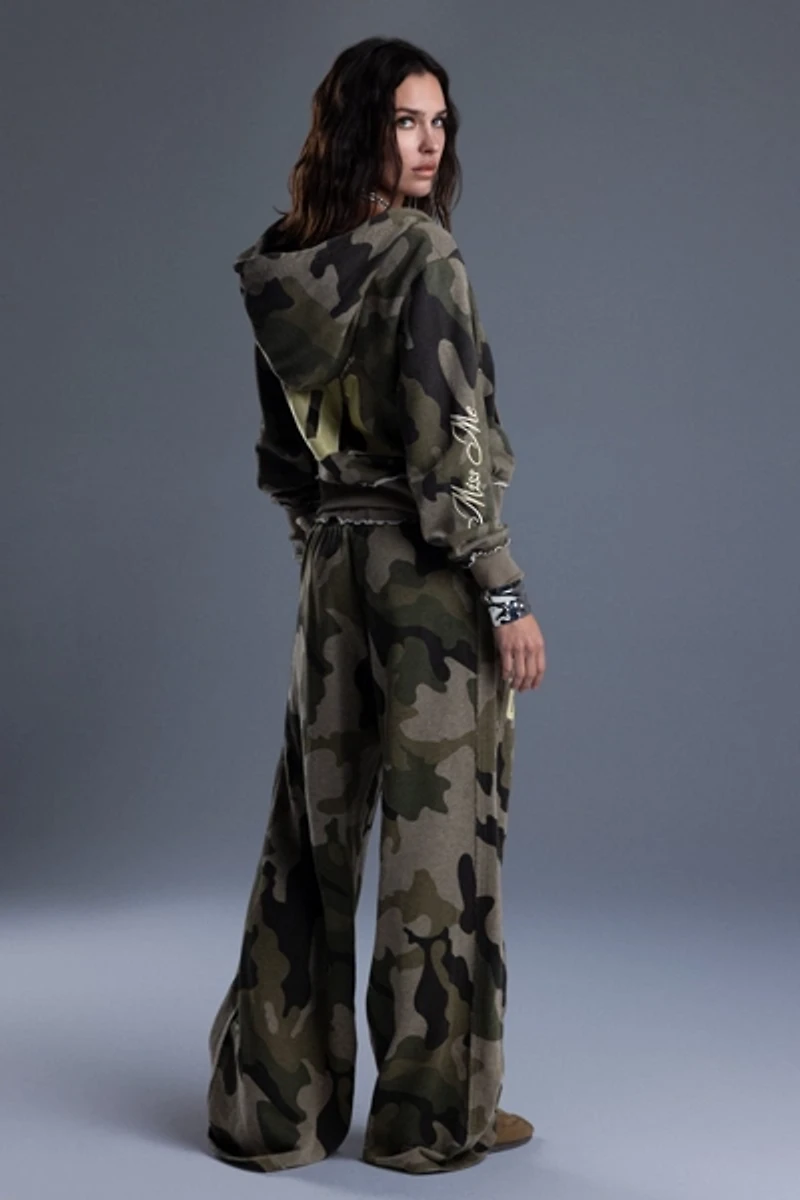 Miss Me Sadie Camo Sweatpants