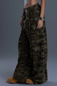 Miss Me Lili Camo Sweatpants